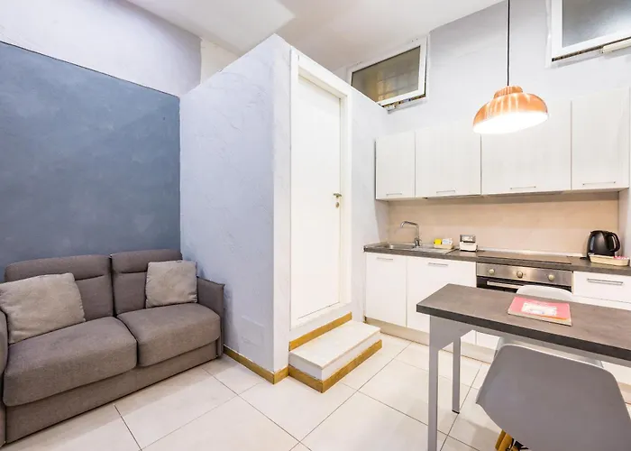 BAUBO Sulla Via Dei Presepi By Napoliapartments